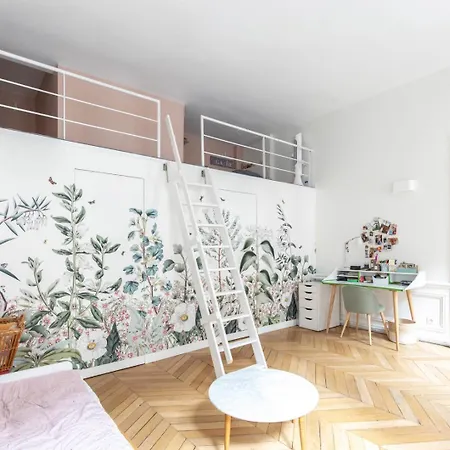 Apartment Elegant Familial A Paris